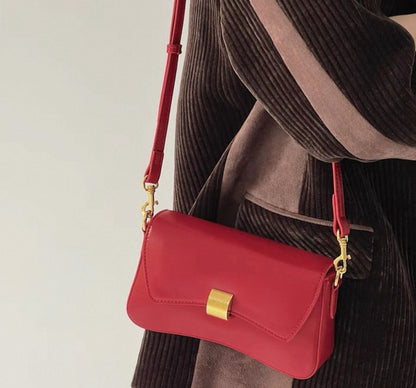 Chic & Compact Leather Handbag (Pre-Order)