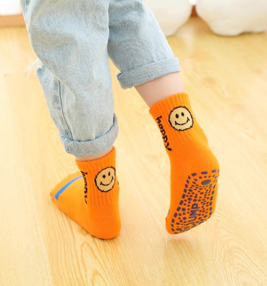 Non-slip socks smiley face (Pre-Order)