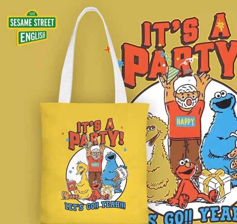 Sesame Street A4 Zipper Tote Bags (Pre-Order)